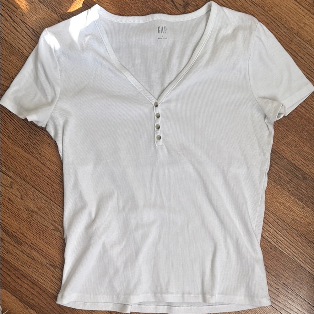 GAP Women's White V-Neck Henley Top